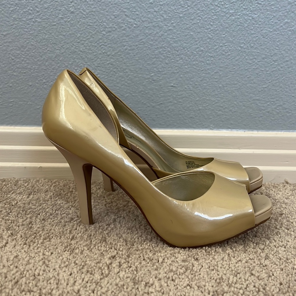 Jessica Simpson Josette Peep-toe Pump Heels - Nude Patent Leather - Women’s 9.5